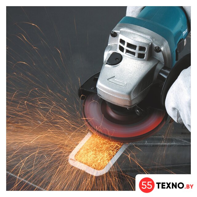 Угловая шлифмашина Makita 9558HNR - Изображение №2 — Интернет-магазин 55texno.by