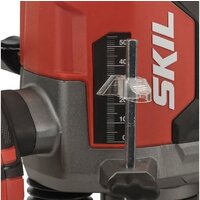 Вертикальный фрезер Skil RT1315SE00 - Превью изображения №8 — Интернет-магазин 55texno.by