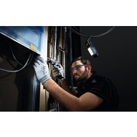 Фонарь Bosch GLI 12V-330 (без аккумулятора и ЗУ) - Превью изображения №4 — Интернет-магазин 55texno.by