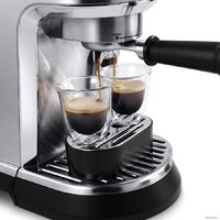 Рожковая кофеварка DeLonghi Dedica Maestro Plus EC950.M - Превью изображения №3 — Интернет-магазин 55texno.by
