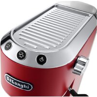 Рожковая кофеварка DeLonghi Dedica EC 685.R - Превью изображения №3 — Интернет-магазин 55texno.by