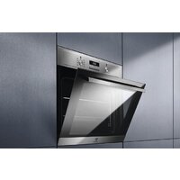 Электрический духовой шкаф Electrolux SurroundCook 600 EOF3H50BX - Превью изображения №2 — Интернет-магазин 55texno.by