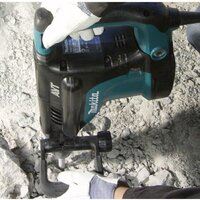 Отбойный молоток Makita HM1213CX1 (кейс) - Превью изображения №8 — Интернет-магазин 55texno.by