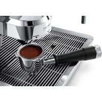 Рожковая кофеварка DeLonghi La Specialista EC9355.M - Превью изображения №7 — Интернет-магазин 55texno.by