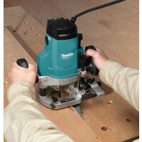 Вертикальный фрезер Makita M3602B - Превью изображения №2 — Интернет-магазин 55texno.by
