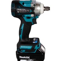 Гайковерт Makita DTW300RTJ (с 2-мя АКБ) - Превью изображения №8 — Интернет-магазин 55texno.by