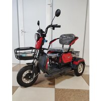 Электроскутер SMD Trike (красный) - Превью изображения №2 — Интернет-магазин 55texno.by