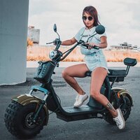 Электроскутер VOLT VIBE (черный) - Превью изображения №2 — Интернет-магазин 55texno.by
